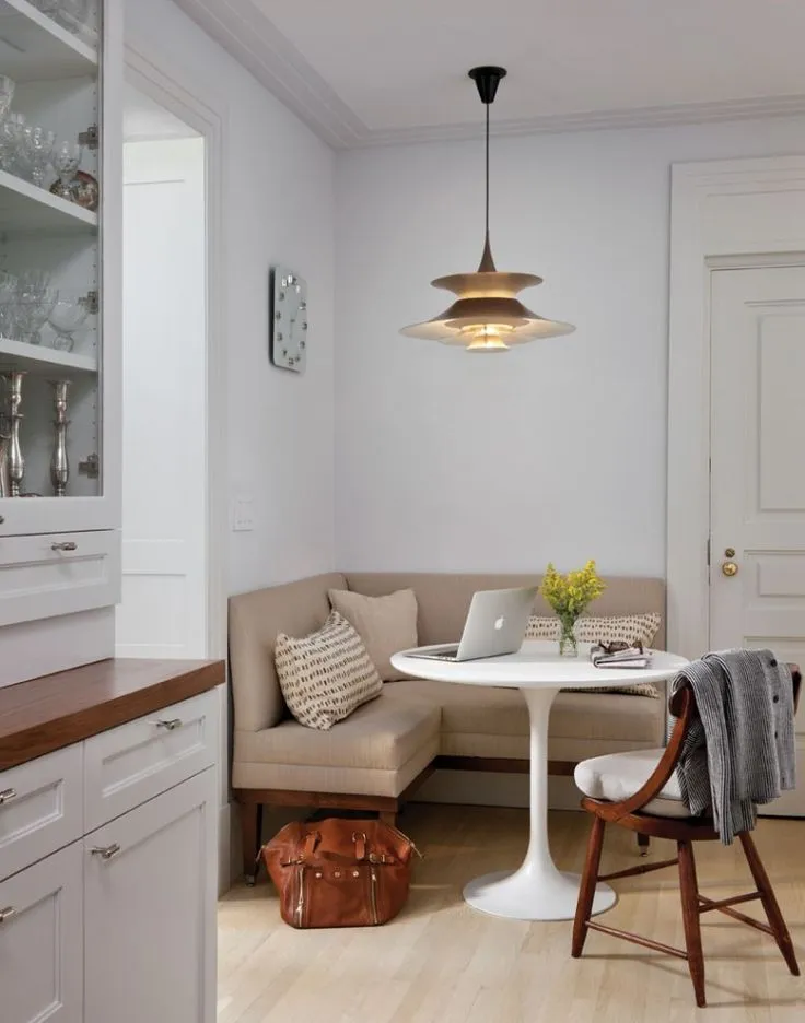 Decoração de apartamentos pequenos – Mesa de canto alemão